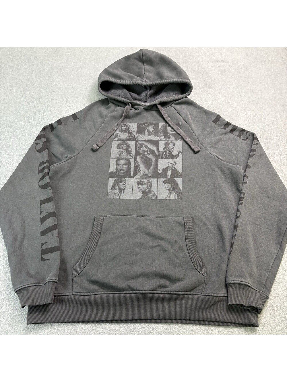 Taylor Swift The Eras Tour Pullover Hoodie Size Medium Gray
